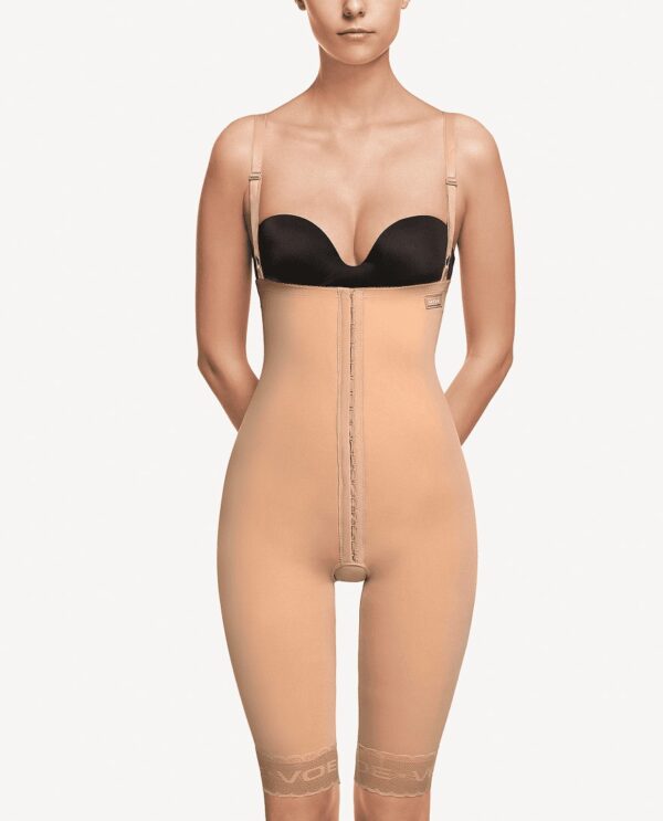 ABOVE KNEE GIRDLE WITH HIGH ABDOMINAL EXTENSION AND STRAPS